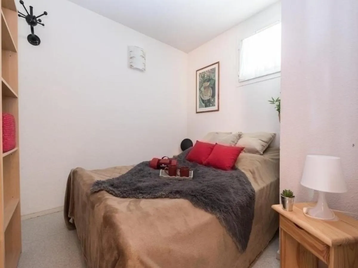 Duplex Ensoleille Pour 6 Personnes Avec Balcon Et Parking A Saint-Lary Village - Fr-1-296-188 0*, Saint-Lary-Soulan